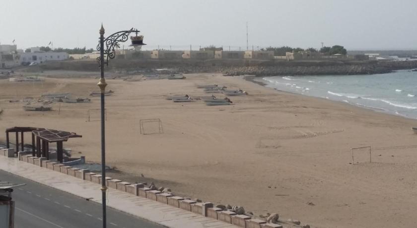 Alafeeh Corniche Hotel Apartments photo