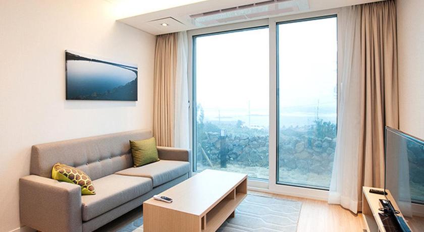 Image of Three-Bedroom Townhouse 0