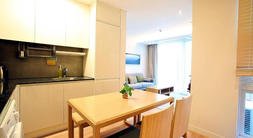 Image of Three-Bedroom Townhouse 1