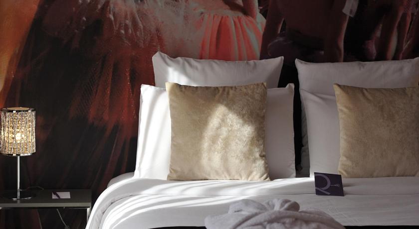 Image of Accessible Classic Room with One Double Bed 9
