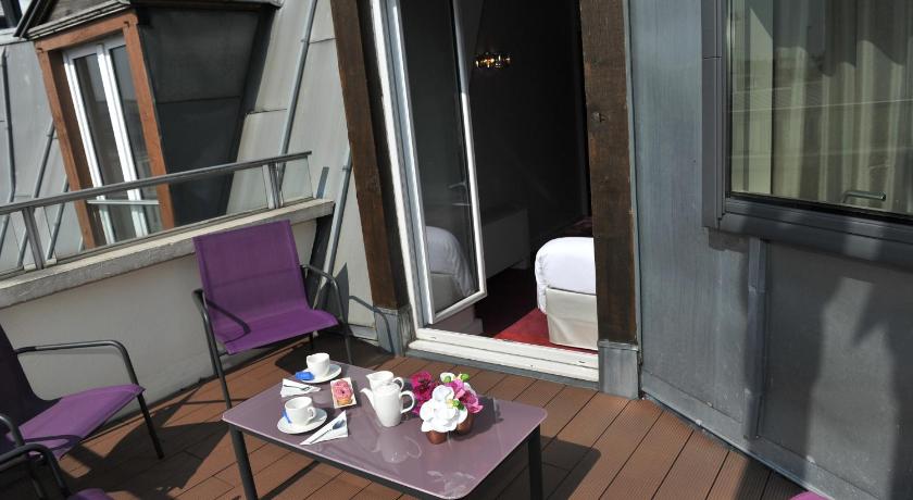 Image of Privilege Room with One Double Bed 10