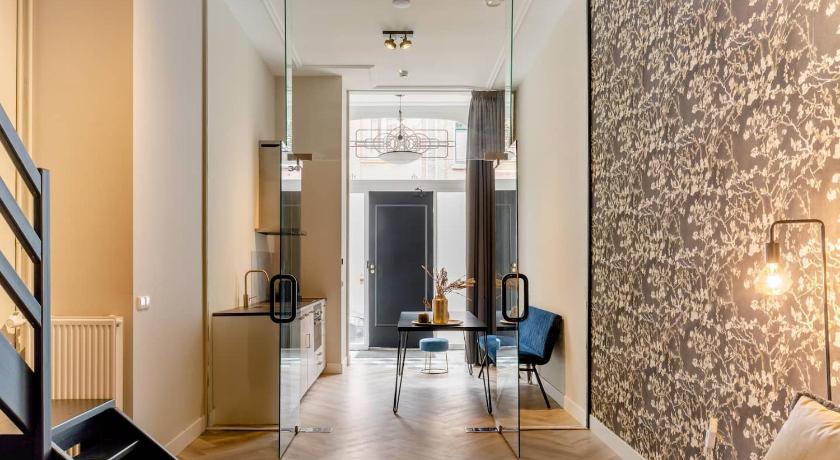 Child favorite coach house city villa tilburg