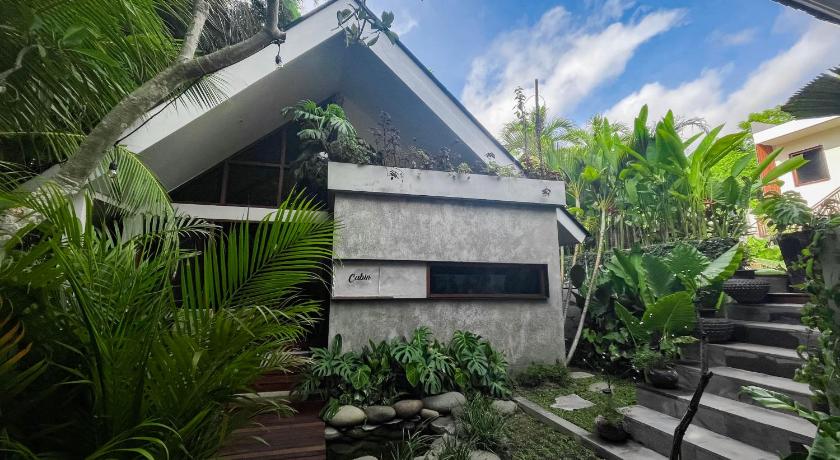Leafy Home Canggu - image 39