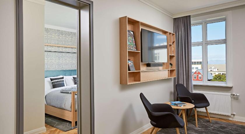 Image of King One Bedroom Suite 4