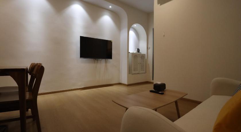 Casabella Homestay Batam – Nagoya, SC