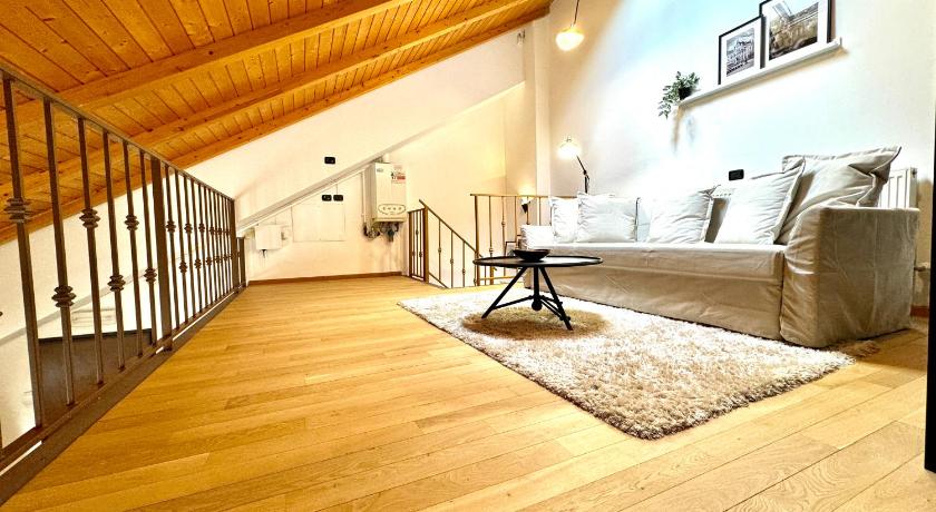 Timișoara Blue Nest 4-Star Single Room lobby