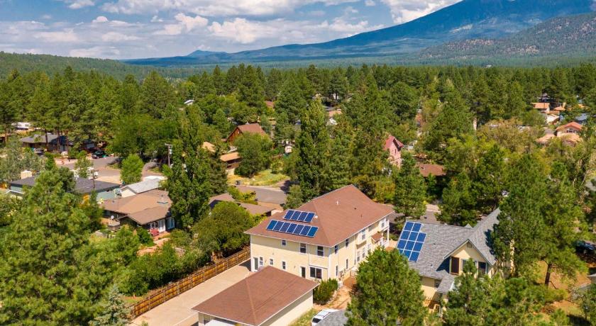 フラグスタッフ 303 BnB Inn Flagstaff 4つ星 宿泊施設 外観