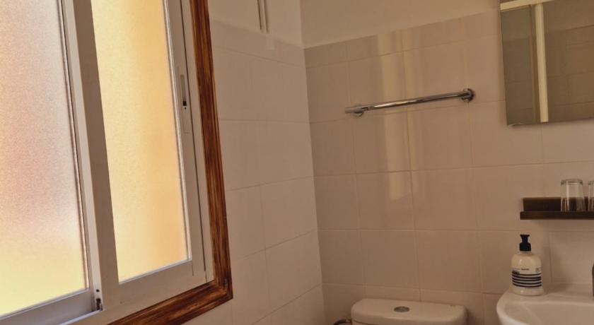 Image of Twin 12