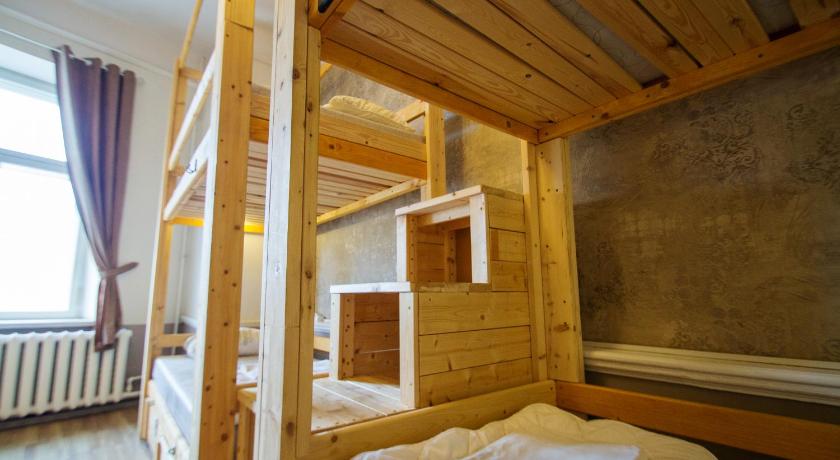 Image of Bed in 8 Bed Mixed Dormitory 0