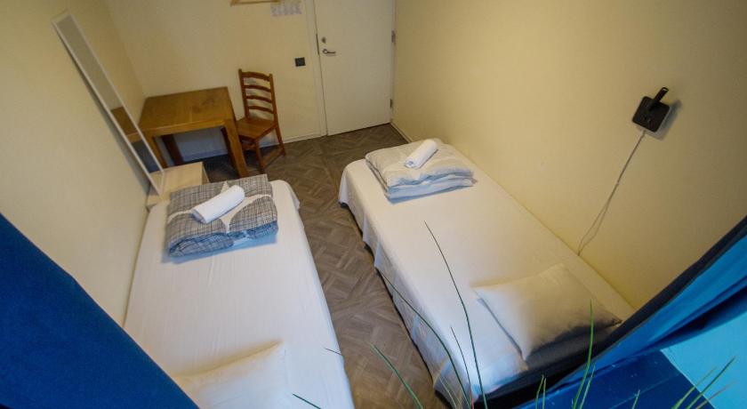 Image of Twin Room 1