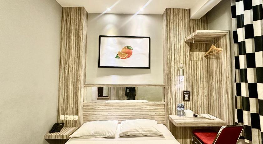 Image of Deluxe Room 6