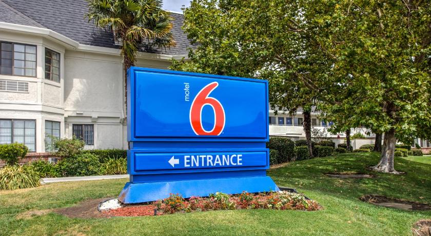 Motel 6-Fairfield, CA - North