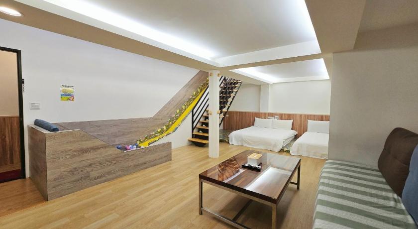 Image of Duplex Family Suite 5