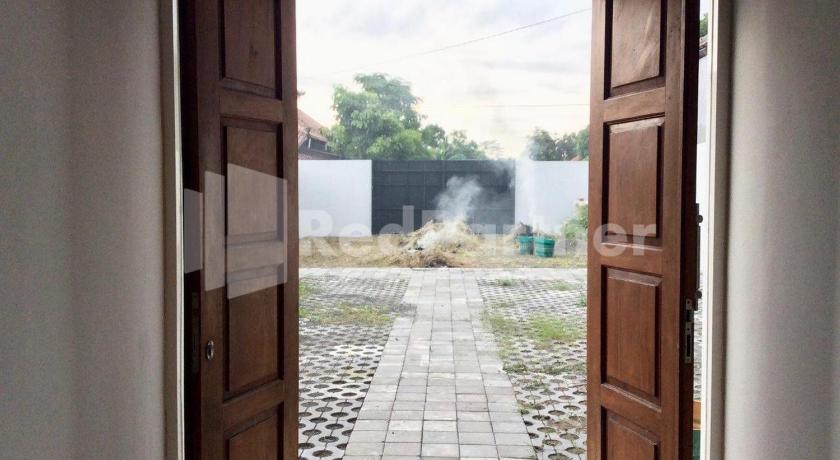 TERRA Guesthouse JEC Mitra RedDoorz – Bantul, MN