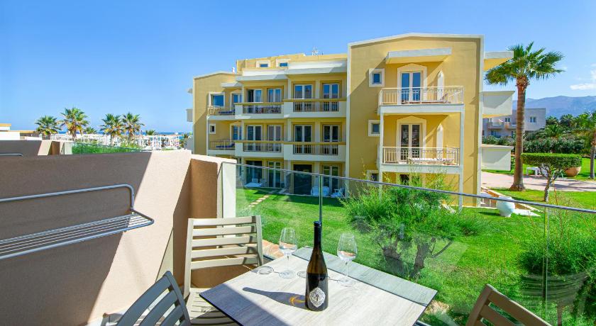 Image of Superior One-Bedroom Triple Apartment 10