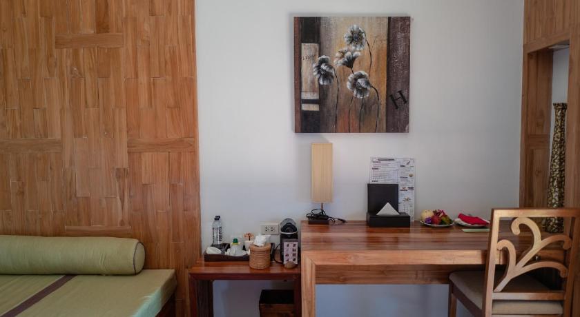 Image of Honeymoon Bungalow with Sea View 10