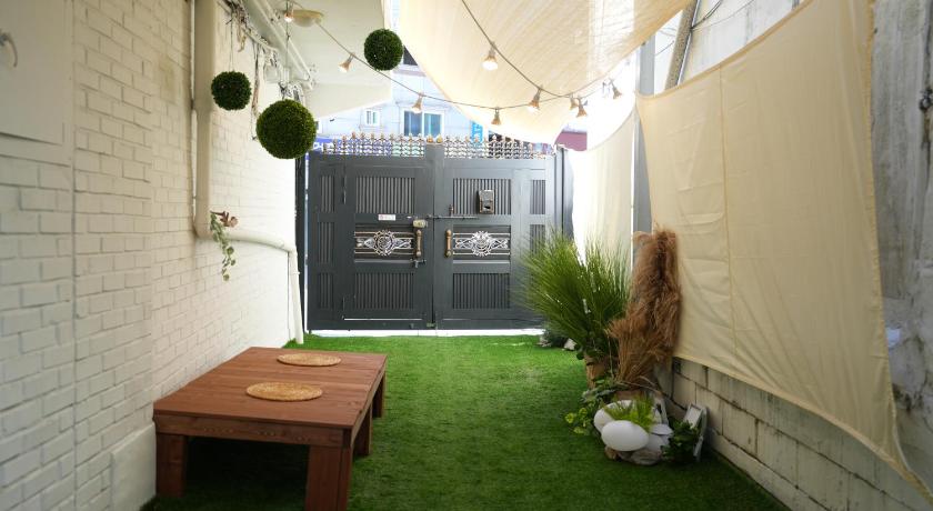 서울 New, Private, 3 rooms, Hongdae, 6 Persons 4성급 싱글룸 전망