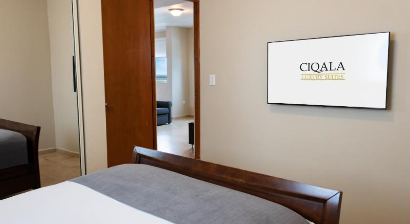 Image of Deluxe Suite 10