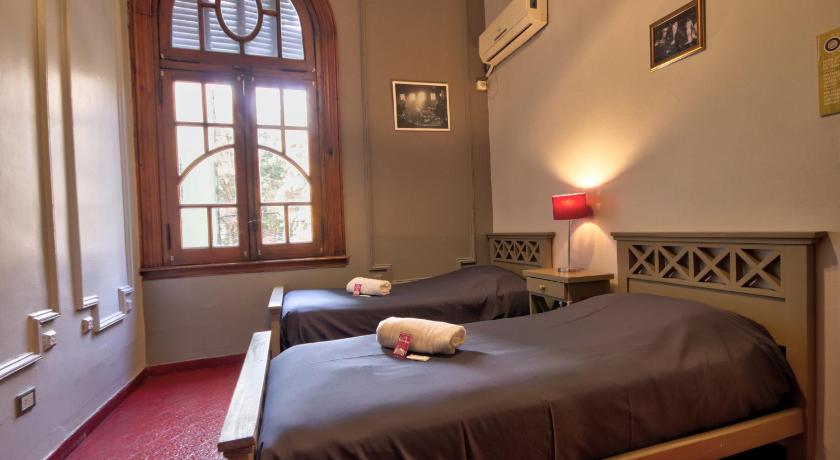 Image of Standard Twin Room 3