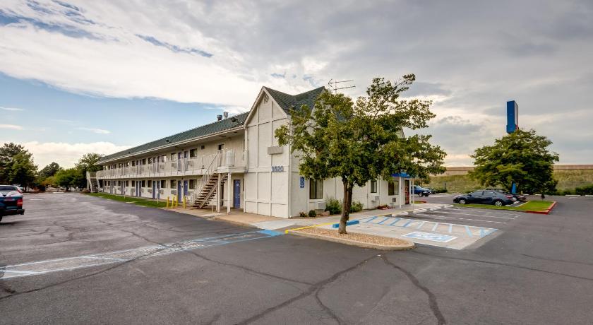 Motel 6-Wheat Ridge, CO - West - Denver North