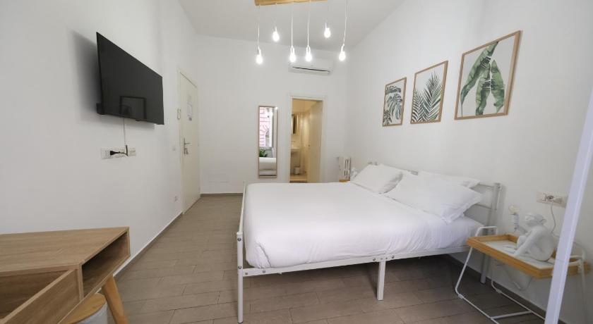 ローマ Roman Forum Holiday Termini 3つ星 ホテル 眺望