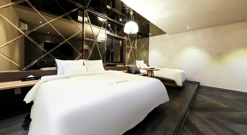 梁山 Den Basta hotel 酒店 客房