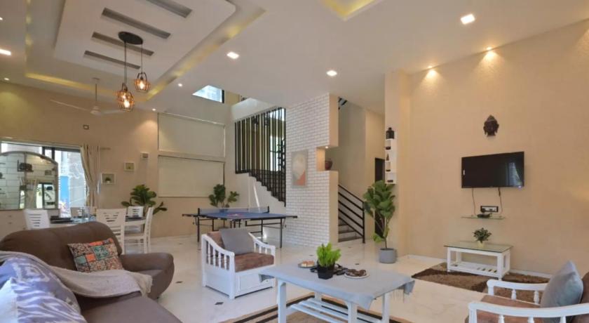 Image of Villa with Private Pool 13