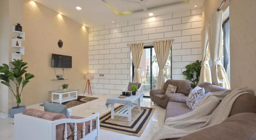 Image of Villa with Private Pool 12