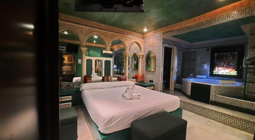 塞维利亚 Hostal Avenida Andalucia - Solo Adultos 5星级 酒店 景观