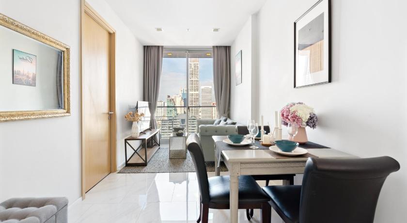 バンコク The Pinnacle Sukhumvit 11 by LeFoyer 4つ星 ゲストハウス ロビー