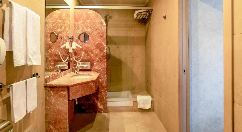 Image of Superior Double Room 11