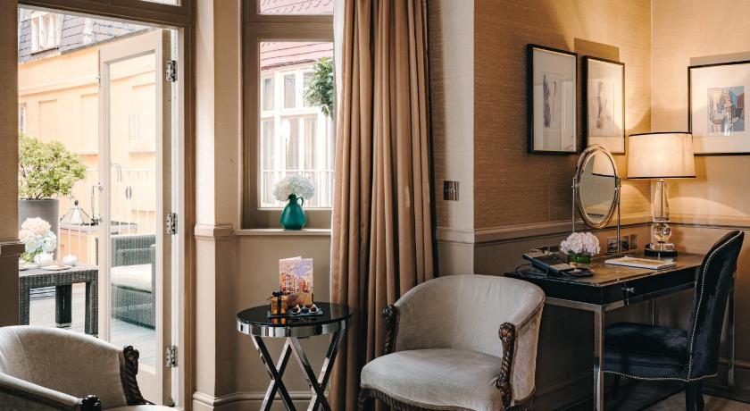 Image of King Room with Balcony 3