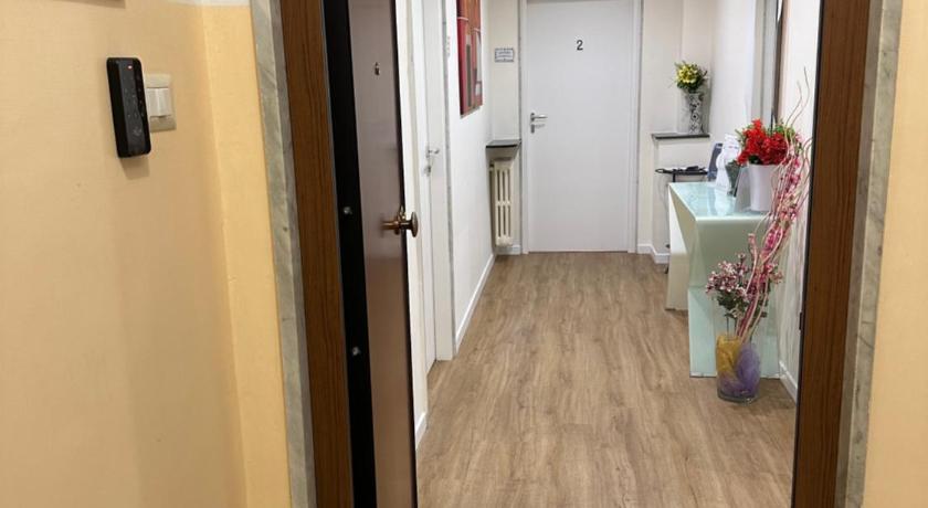 Image of Double or Twin Room with Balcony 10