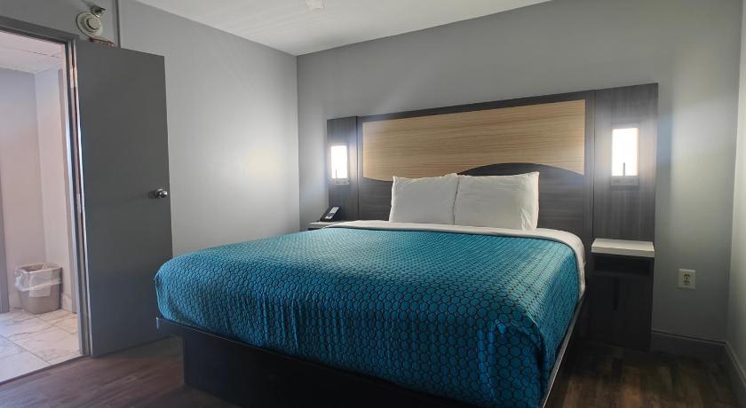 Image of Three-Bedroom Family Suite 0