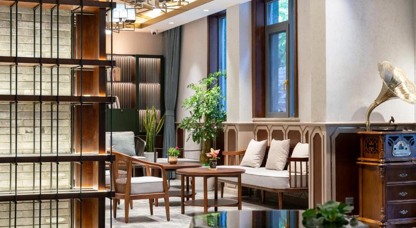 Nostalgia S Hotel (Chengdu KuanZhai Alley） - image 15