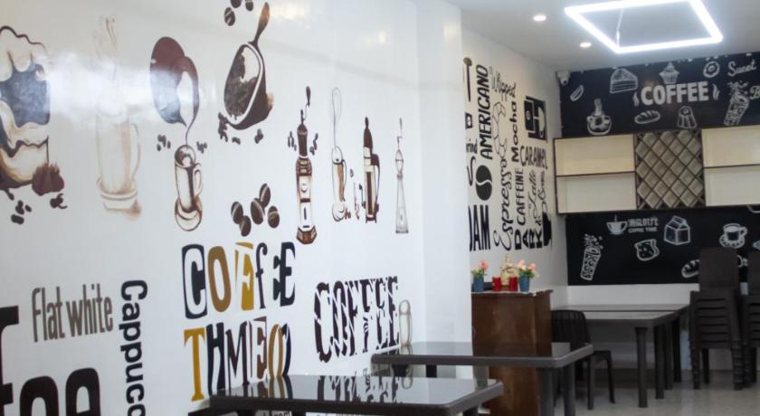 セブ ARNOLD'S HOTEL 3つ星 ホテル ロビー