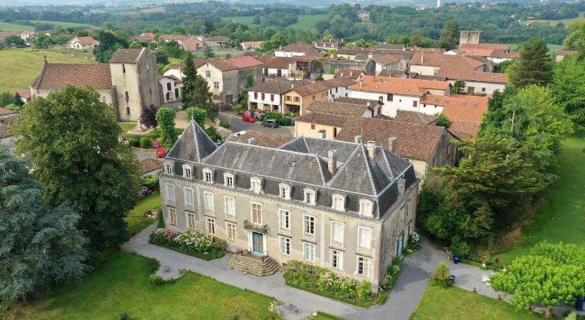 Chateau d'Estrac