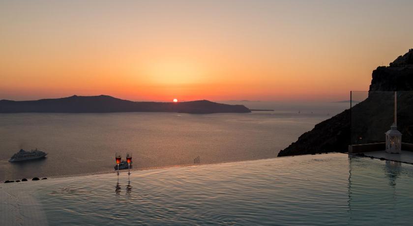 Day Dream Luxury Suites