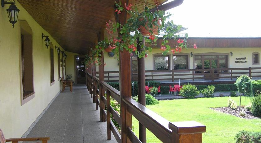 Hotel Slnecny Dvor photo