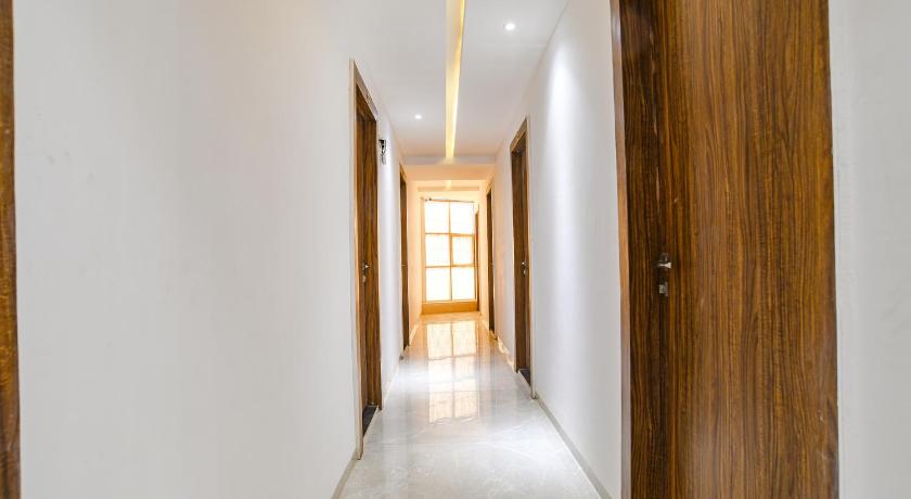 Collection O Hotel Kelvi – Indore, OH