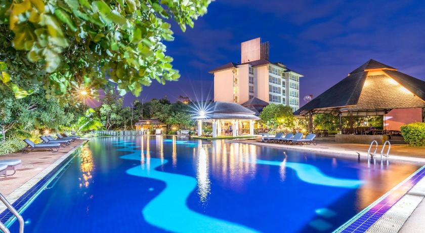 パタヤ Eastiny Resort & Spa 3つ星 ホテル ロビー