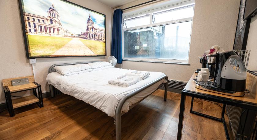 Image of Double En-Suite 6