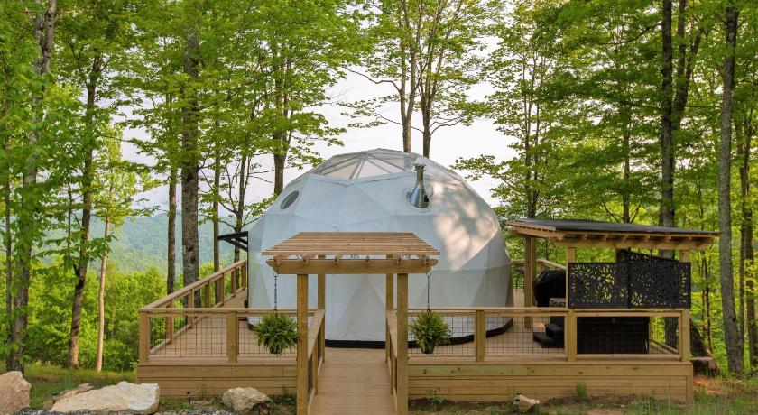 마스 힐 (NC) Tranquility Luxe Dome - Hot Tub & Luxury Amenities 숙소 객실