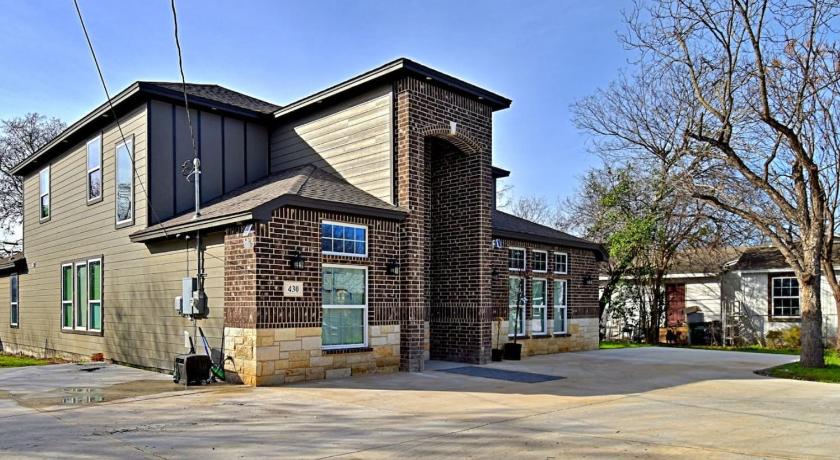 サンアントニオ Stunning 6 Bedroom Near Downtown 4つ星 宿泊施設 客室