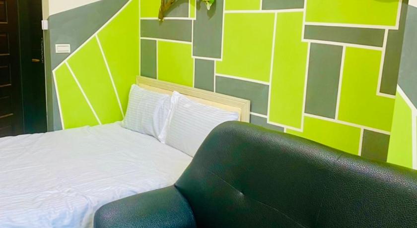 Image of Double room with private bathroom 12