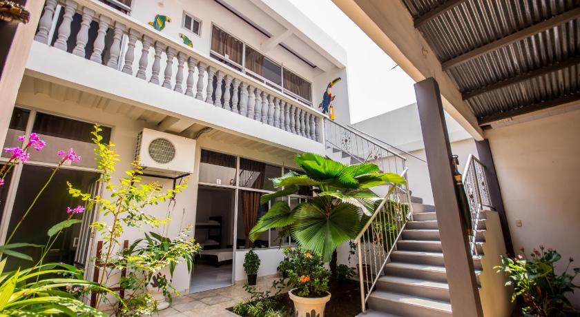 Casa Hotel Maune — Hotel in Leticia