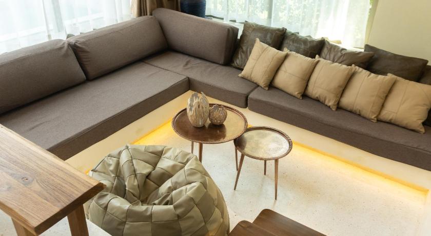 Image of 3-Bedroom Family Pool Villa Suite 14