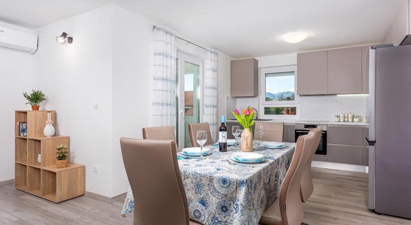 Kvarner bay 4* - Apartment 4 - image 4