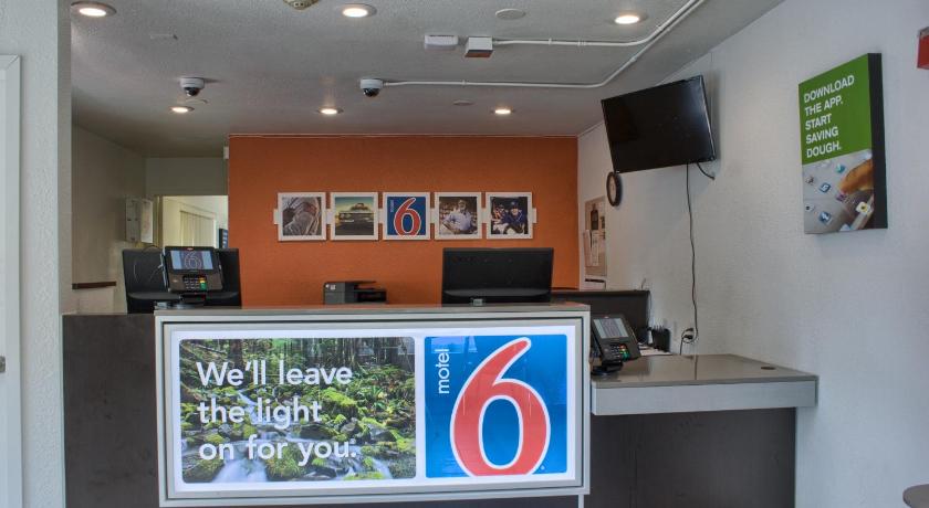 Motel 6-Seattle, WA - South