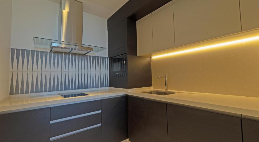 Image of Two Bedroom Apartment with Ocean View 11